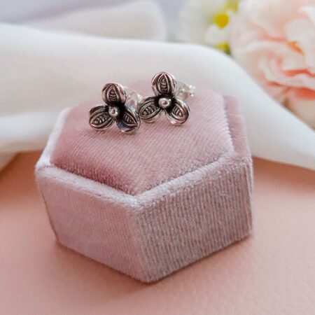 Flor tribal de tres pétalos - Plata 925