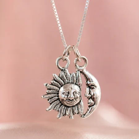 Collar abrazo celestial (luna y sol) - Plata 925