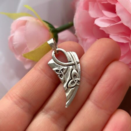 Collar colmillo triqueta - Plata 925