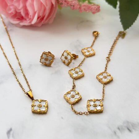 Conjunto Trébol Perlado - Acero Inoxidable Enchape de oro 18K